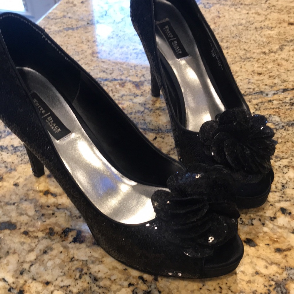 White House Black market sequin peep-toe 3 in heel